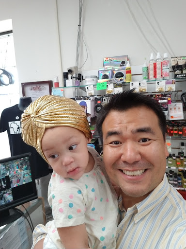 Beauty Supply Store «Immanuel Beauty Supply and Wigs.», reviews and photos, 136 S Philadelphia Blvd, Aberdeen, MD 21001, USA