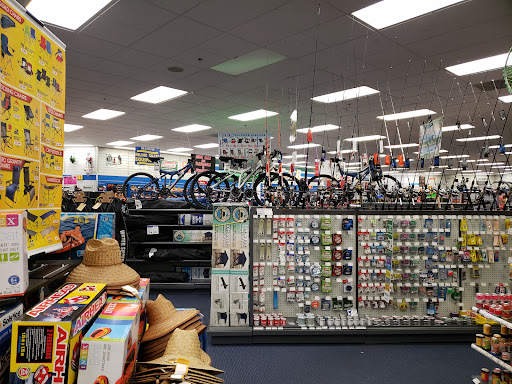 Sporting Goods Store «Big 5 Sporting Goods», reviews and photos, 4665 Commercial St SE, Salem, OR 97302, USA