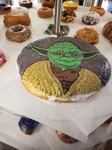 Donut Shop «Voodoo Doughnut Too», reviews and photos, 1501 NE Davis St, Portland, OR 97232, USA