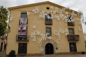 Can Comas centre Cultural Municipal image