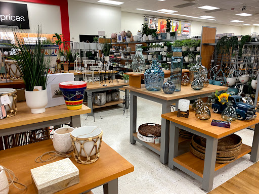 Department Store «T.J. Maxx», reviews and photos, 125 Interstate Shop Center, Ramsey, NJ 07446, USA