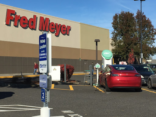 Grocery Store «Fred Meyer», reviews and photos, 51501 Columbia River Hwy, Scappoose, OR 97056, USA