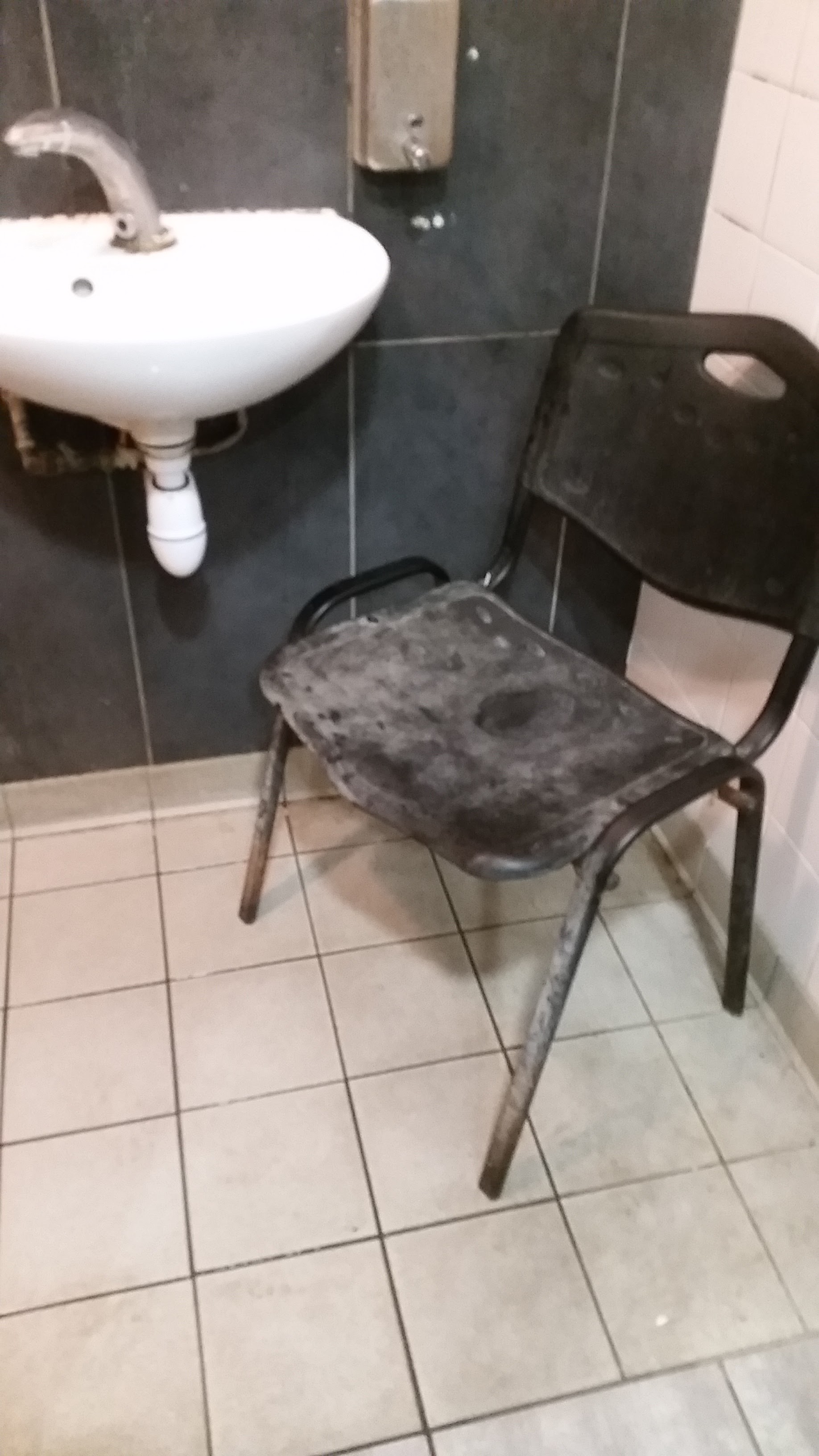 Photo n° 8 de l'avis de Bricoleur.i fait le 17/09/2018 à 19:22