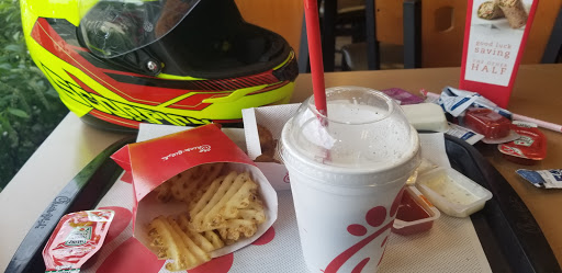 Fast Food Restaurant «Chick-fil-A», reviews and photos, 19531 Coastal Hwy, Rehoboth Beach, DE 19971, USA