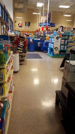 Pet Supply Store «PetSmart», reviews and photos, 4180 US-1, Monmouth Junction, NJ 08852, USA