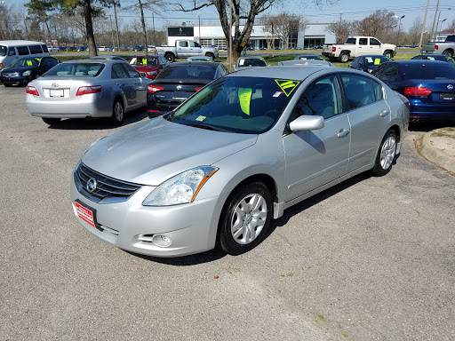 Used Car Dealer «Pre-Owned Car & Truck Liquidation Center», reviews and photos, 1510 S Military Hwy, Chesapeake, VA 23320, USA