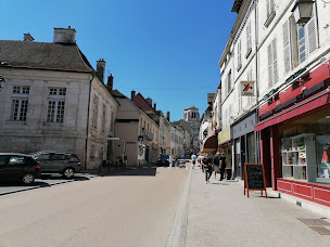 Photo n°56 de Autour du Pressoir à Tonnerre ()