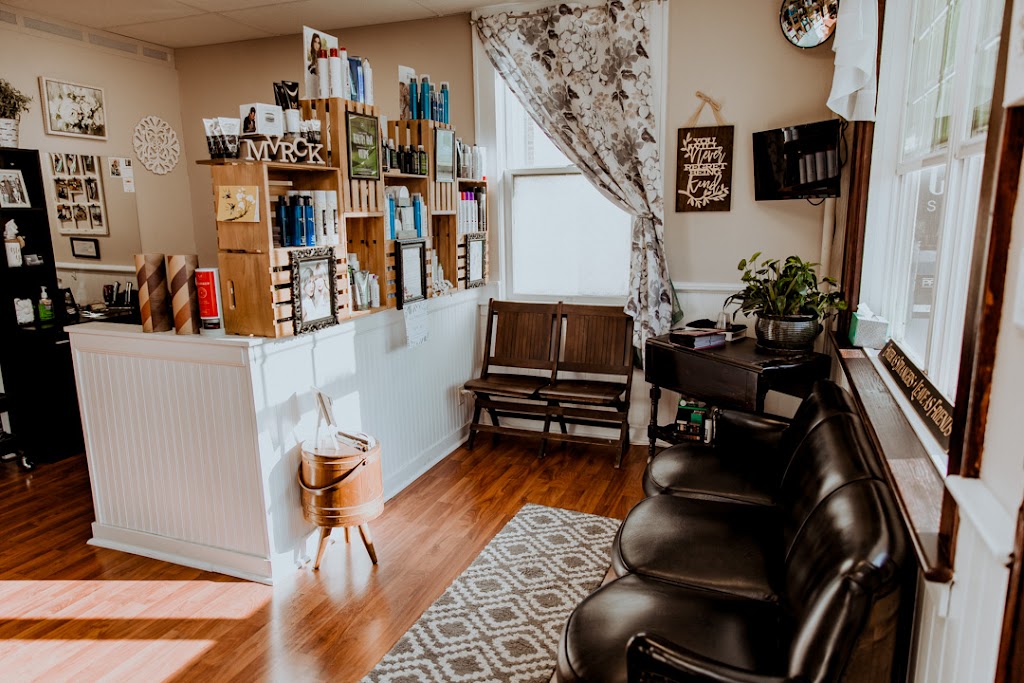 The Chair Salon & Spa 19952
