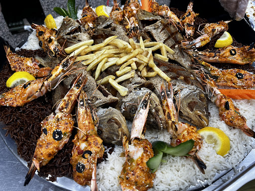 مطعم اسماك الميناء فرع تبوك 