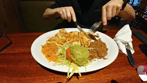 Mexican Restaurant «Las Fuentes Restaurant», reviews and photos, 9001 Waukegan Rd, Morton Grove, IL 60053, USA