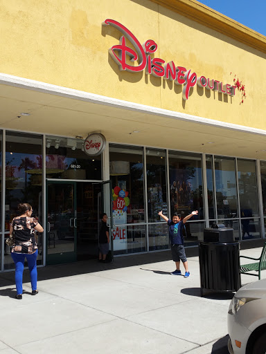 Toy Store «Disney Store», reviews and photos, 681 Leavesley Rd, Gilroy, CA 95020, USA