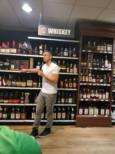 Wine Store «Wine Library», reviews and photos, 586 Morris Ave, Springfield Township, NJ 07081, USA