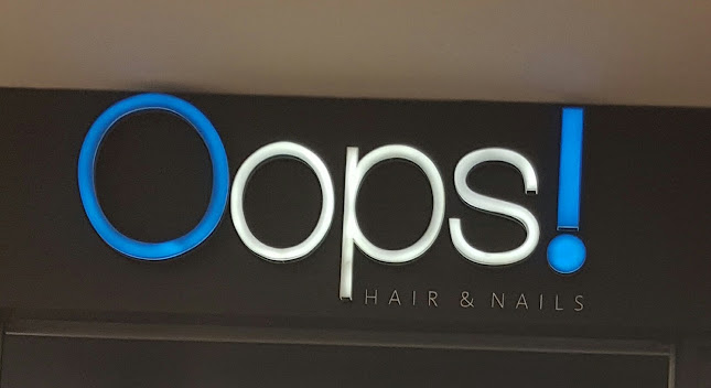 Oops! Hair & Nails - Barbería