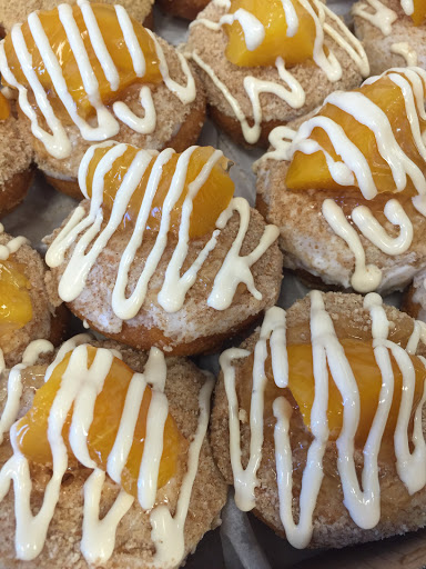 Donut Shop «Peace, Love & Little Donuts», reviews and photos, 100 E Erie St #126, Kent, OH 44240, USA