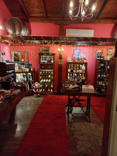 Το οινοπωλείο του Γιώργου - Κάβα