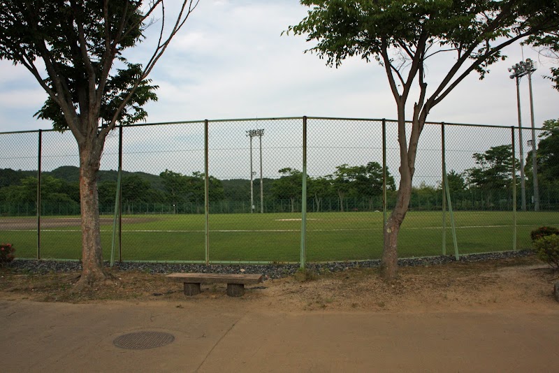 勝央緑地運動公園野球場