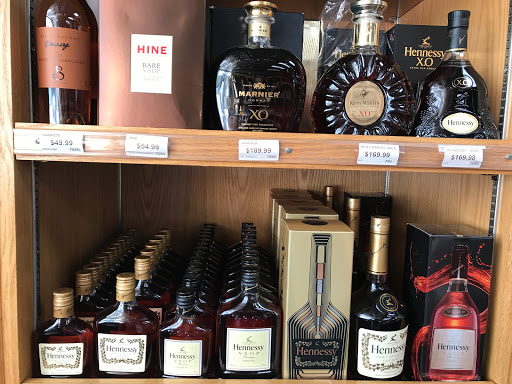 Wine Store «Wine Market», reviews and photos, 2337 New Hyde Park Rd, New Hyde Park, NY 11042, USA