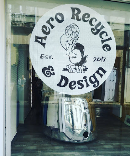 Magasin d'ameublement et de décoration Aero recycle and design Bourg
