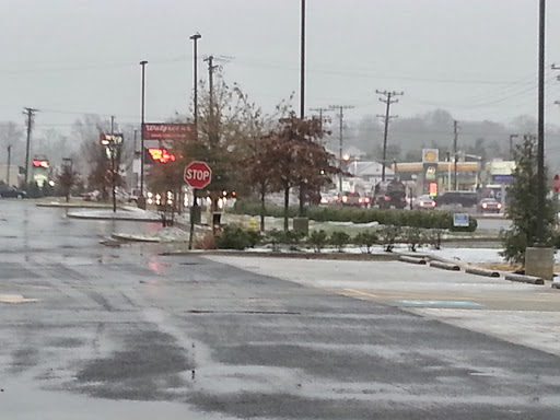 Auto Parts Store «AutoZone», reviews and photos, 3112 Solomons Island Dr, Edgewater, MD 21037, USA