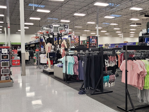 Sporting Goods Store «Academy Sports + Outdoors», reviews and photos, 5400 Brodie Ln, Sunset Valley, TX 78745, USA