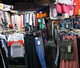 Pasar Cakranegara photo