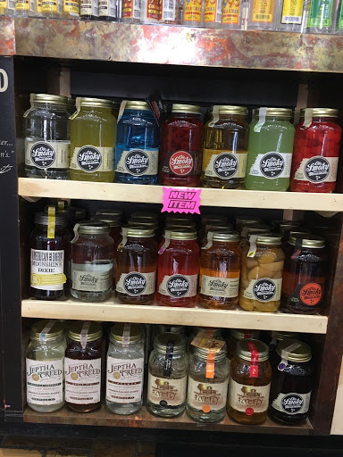 Liquor Store «Liquor World», reviews and photos, 50 Haven Hill Rd, Shelbyville, KY 40065, USA