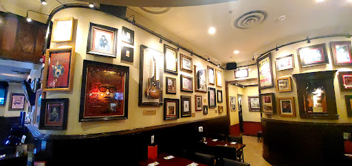 Restaurant «Hard Rock Cafe», reviews and photos, 333 Prospect St, Niagara Falls, NY 14303, USA