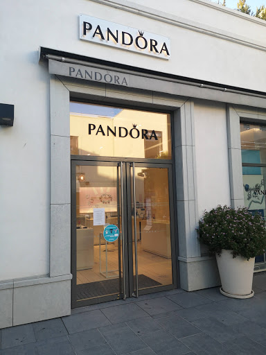 Pandora