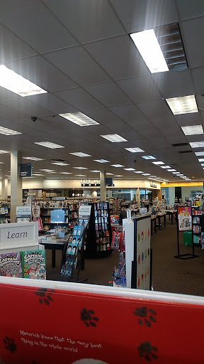 Book Store «Books-A-Million», reviews and photos, 10401 US-441 #0206, Leesburg, FL 34788, USA