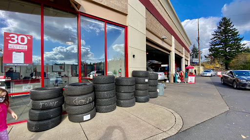 Tire Shop «Discount Tire Store - Tigard, OR», reviews and photos, 11462 SW Pacific Hwy, Tigard, OR 97223, USA
