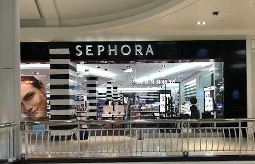 Cosmetics Store «SEPHORA», reviews and photos, 7966 Tysons Corner Ctr D7U, McLean, VA 22102, USA