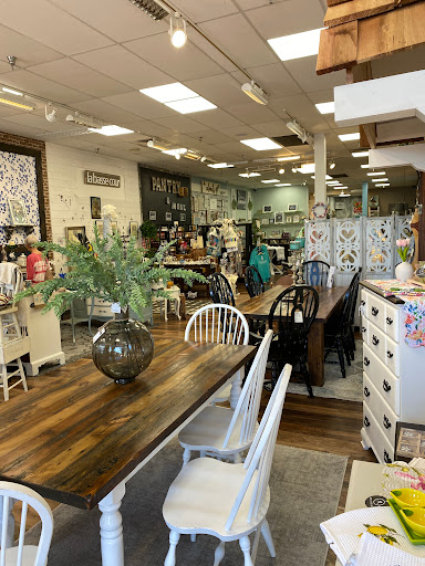 Gift Shop «Lazy Daisy Gift Store», reviews and photos, 12020 West Broad Street, Richmond, VA 23233, USA