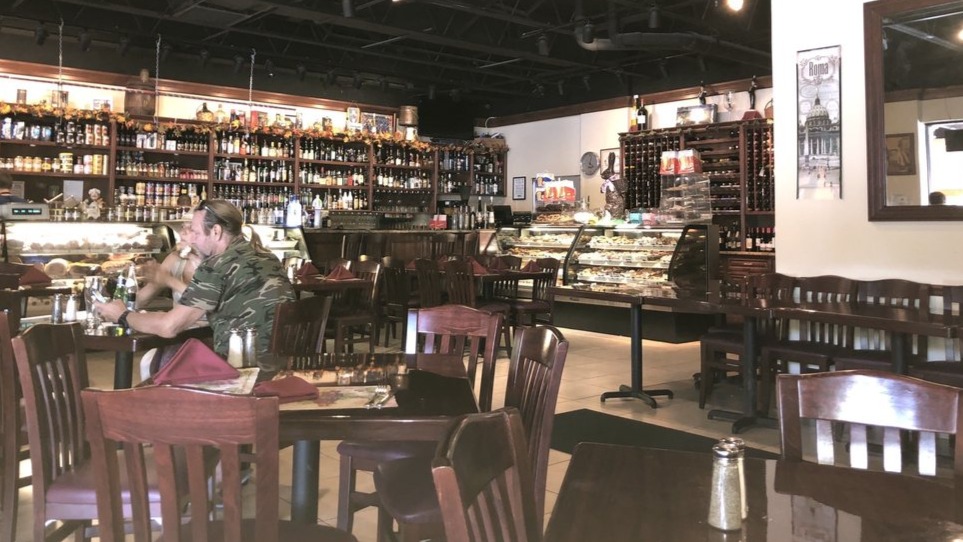 Pane E Vino Italian Restaurant, Deli & Bakery 32901