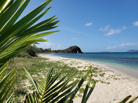 Praia Smuggler's Cove