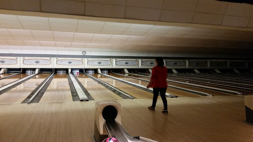 Bowling Alley «Seventy-Seven Colonial Lanes», reviews and photos, 5445 Whipple Ave NW, North Canton, OH 44720, USA