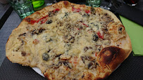 Pizza du Ôlive Pizzeria à Aix-les-Bains - n°12