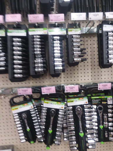 Hardware Store «Harbor Freight Tools», reviews and photos, 6515 Brockport Spencerport Rd #12a, Brockport, NY 14420, USA