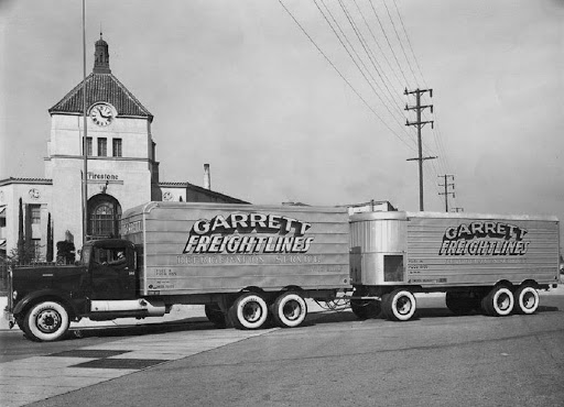 Trucking Company «XPO Logistics», reviews and photos, 5020 Calvert St, Dallas, TX 75247, USA