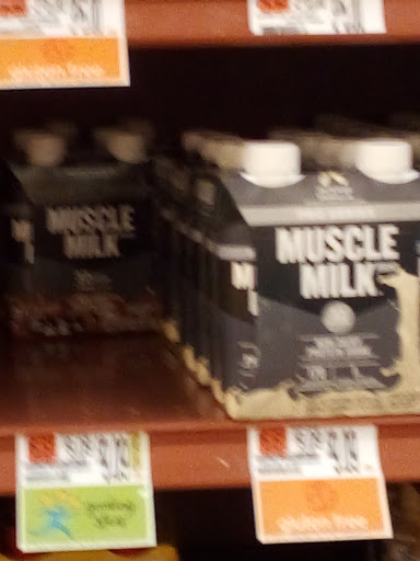 Grocery Store «Hannaford Supermarket», reviews and photos, 175 Broad St, Glens Falls, NY 12801, USA