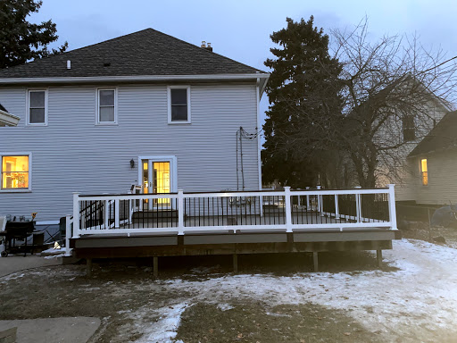 Fence Contractor «Decks Unlimited», reviews and photos, 12372 Fort St, Southgate, MI 48195, USA