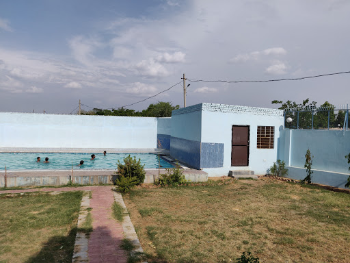 Narsingh Swimming Pool