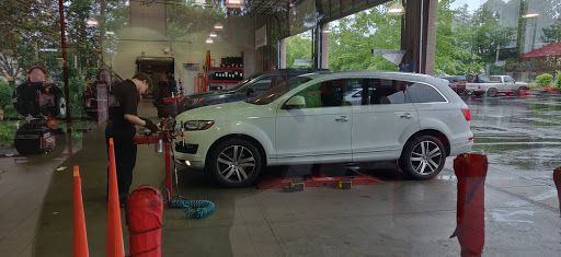 Tire Shop «Discount Tire Store - Tualatin, OR», reviews and photos, 9606 SW Tualatin-Sherwood Rd, Tualatin, OR 97062, USA