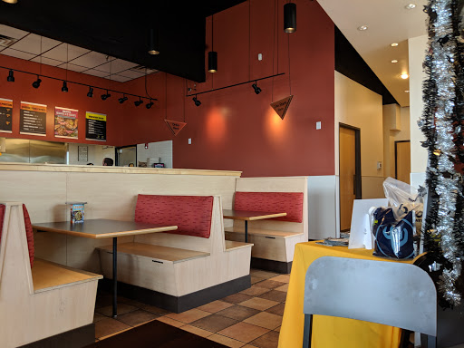 Mexican Restaurant «QDOBA Mexican Eats», reviews and photos, 14231 W Colfax Ave #210, Lakewood, CO 80401, USA