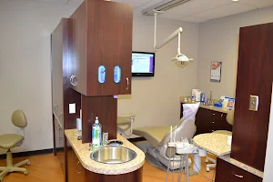 Smile On Dental Salon & Sleep Apnea Center image