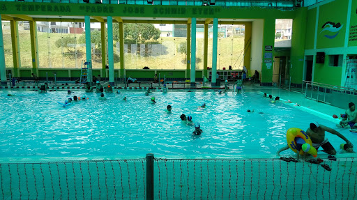 Clases natacion niños Arequipa