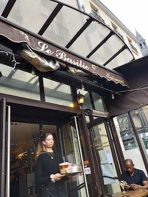 Le Basilic (changement de direction ) à Saint-Denis