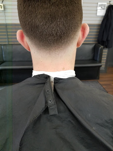 Barber Shop «The Final Touch Barber Shop», reviews and photos, 23 E 4th St, Bethlehem, PA 18015, USA