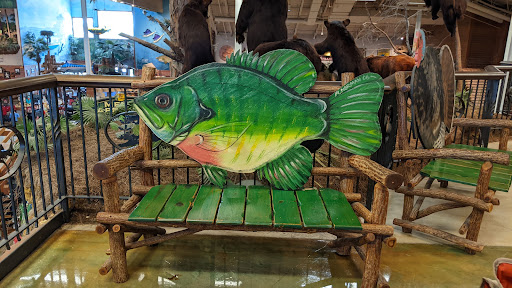 Sporting Goods Store «Bass Pro Shops», reviews and photos, 10040 Gulf Center Dr, Fort Myers, FL 33913, USA