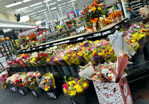 Grocery Store «Ralphs Fresh Fare», reviews and photos, 2700 North Sepulveda Blvd, Manhattan Beach, CA 90266, USA