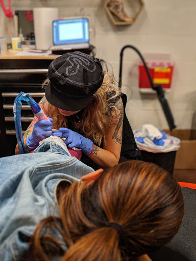 Body Piercing Shop «Bone Deep Tattoos», reviews and photos, 2545 Ventura Blvd, Camarillo, CA 93010, USA